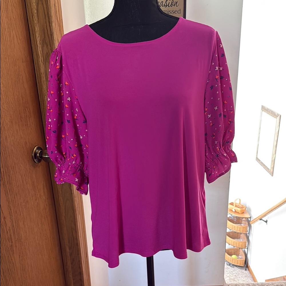 Women's Pink Blouse with Star Pattern Sleeves